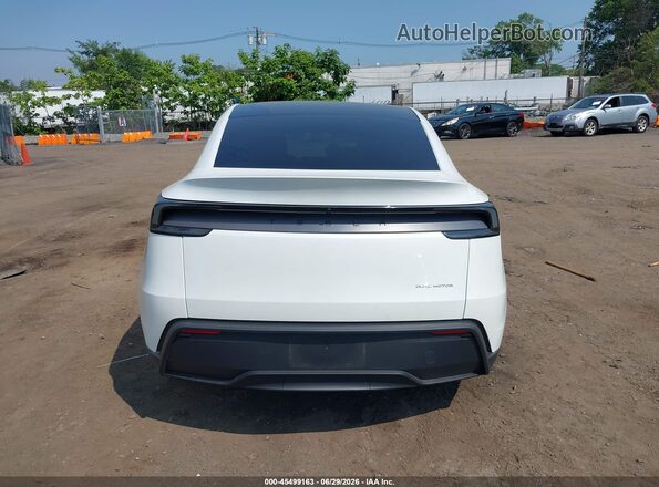 7SAYGDEE0TF352823 2026 TESLA MODEL Y White 