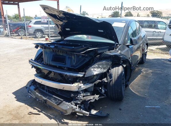 7SAYGDEE0TF641104 2026 TESLA MODEL Y Черный Вид спереди