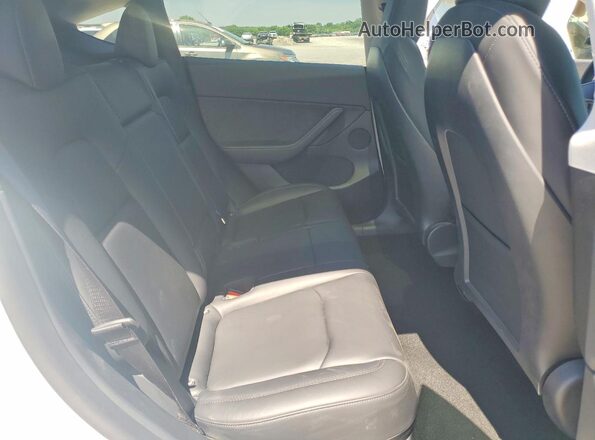 7SAYGDEE1NF445904 2022 TESLA MODEL White 