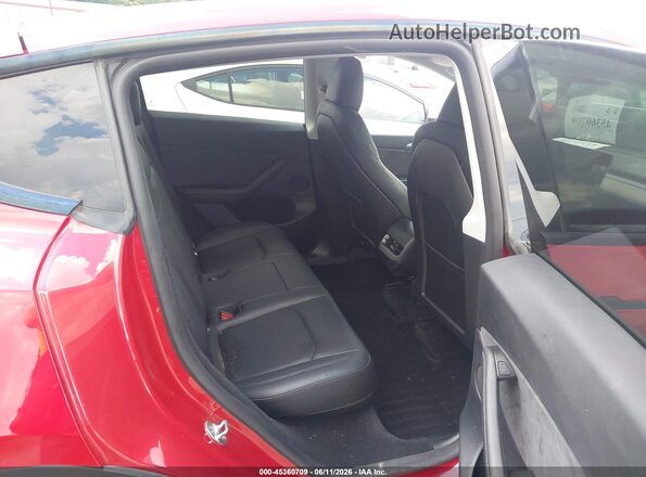 7SAYGDEE1PA124008 2023 TESLA MODEL Y Red VIN კოდის სტიკერის ხედი