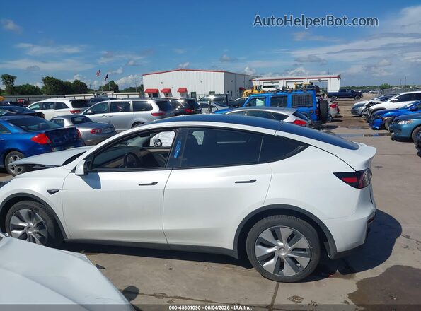 7SAYGDEE1PA131363 2023 TESLA MODEL Y Белый Панорамный вид салона 360°