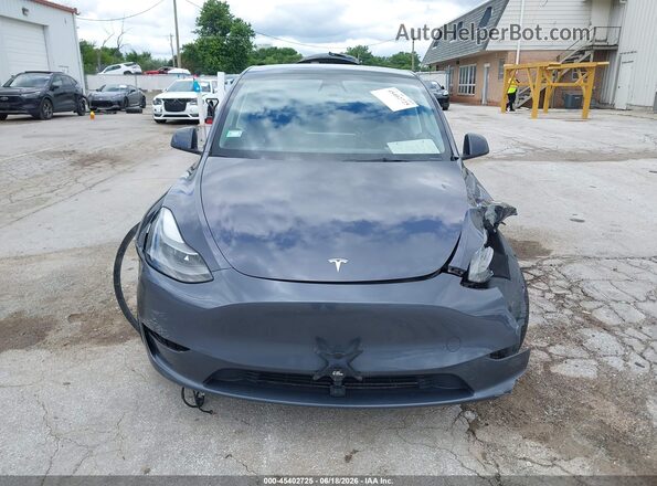 7SAYGDEE1PF616315 2023 TESLA MODEL Y Серый Вид панели приборов