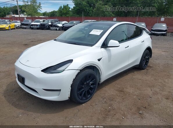 7SAYGDEE1PF748183 2023 TESLA MODEL Y White 