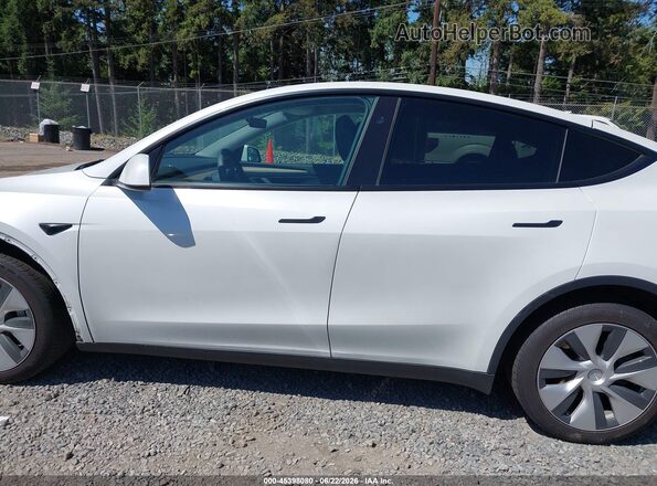 7SAYGDEE1PF825103 2023 TESLA MODEL Y White 