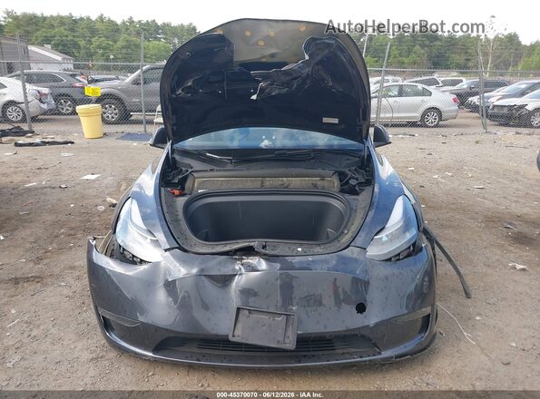 7SAYGDEE1RA225939 2024 TESLA MODEL Y Gray Առջևի վահանակի տեսք