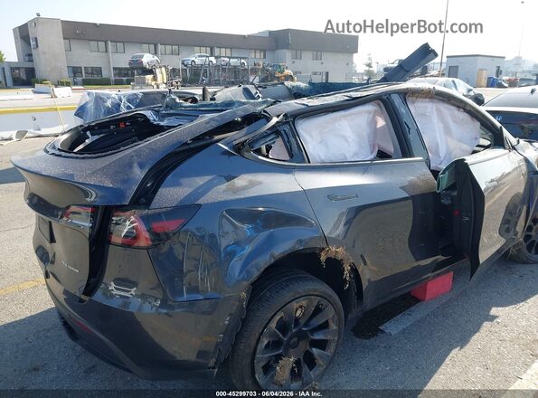 7SAYGDEE1RA233359 2024 TESLA MODEL Y Серый Вид панели приборов