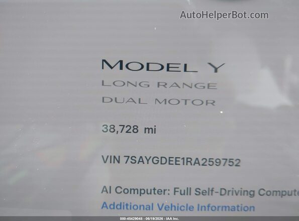 7SAYGDEE1RA259752 2024 TESLA MODEL Y White 