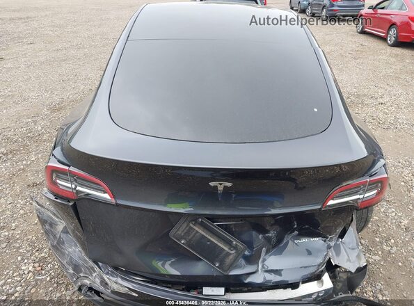 7SAYGDEE1RA273618 2024 TESLA MODEL Y Black 