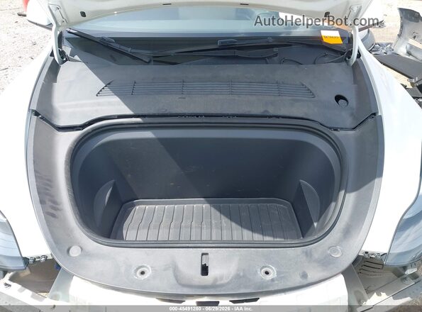 7SAYGDEE1RA293643 2024 TESLA MODEL Y White Вид ззаду