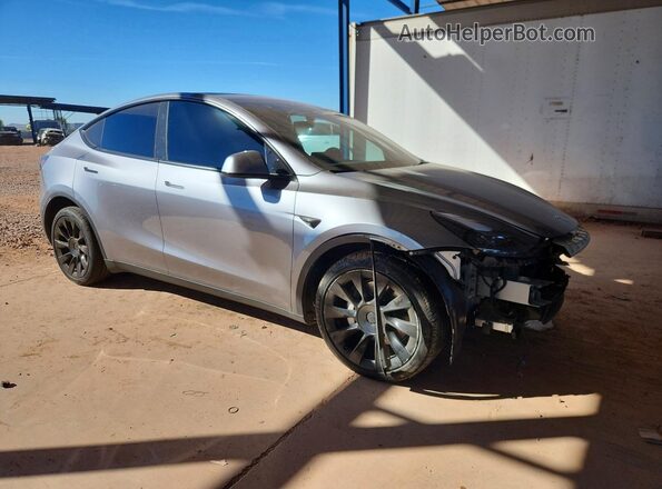 7SAYGDEE1SF295126 2025 TESLA MODEL Gray Առջևի աջ