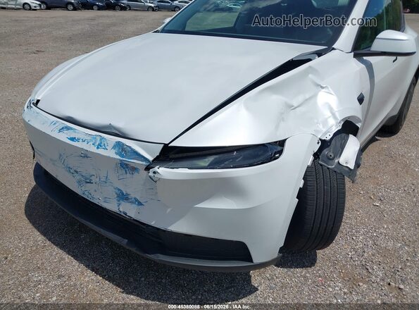 7SAYGDEE1TA641240 2026 TESLA MODEL Y Белый Вид спереди