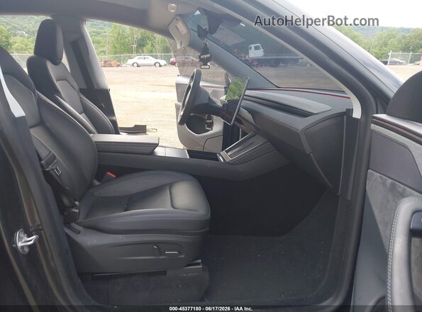 7SAYGDEE1TF362227 2026 TESLA MODEL Y Black Widok wnętrza z przodu