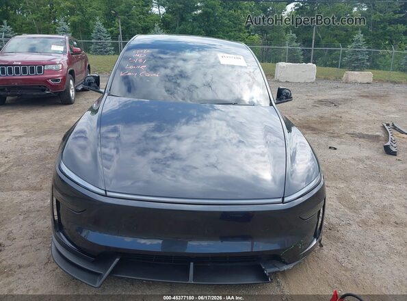 7SAYGDEE1TF362227 2026 TESLA MODEL Y Black Widok wnętrza z tyłu