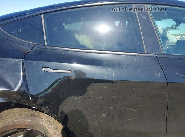 7SAYGDEE1TF448945 2026 TESLA MODEL Черный Вид задних сидений