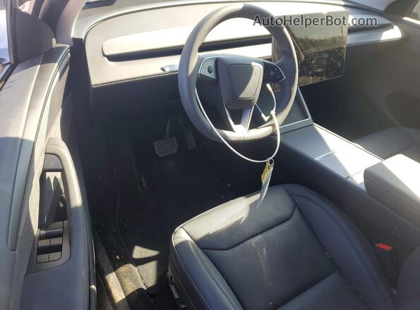 7SAYGDEE1TF448945 2026 TESLA MODEL Черный Вид панели приборов