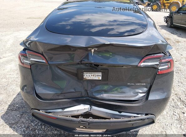 7SAYGDEE2NA006563 2022 TESLA MODEL Y Gray Widok z przodu