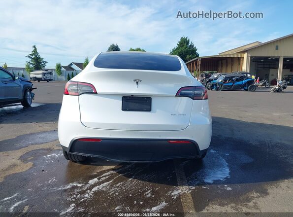 7SAYGDEE2NF359260 2022 TESLA MODEL Y White 