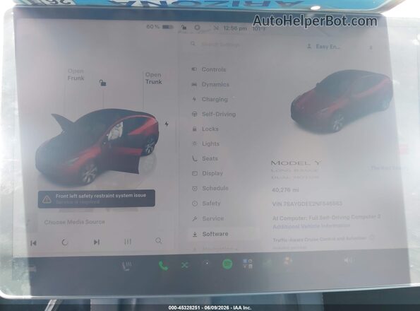 7SAYGDEE2NF546563 2022 TESLA MODEL Y Red Vista de los asientos traseros