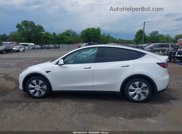 7SAYGDEE2PA073165 2023 TESLA MODEL Y Белый Панорамный вид салона 360°