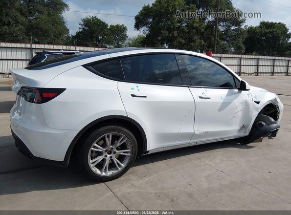 7SAYGDEE2PA095683 2023 TESLA MODEL Y White 