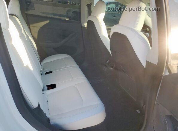 7SAYGDEE2PA166803 2023 TESLA MODEL White 