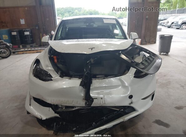 7SAYGDEE2PF792211 2023 TESLA MODEL Y Белый Вид щитка приборов
