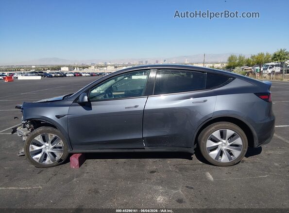 7SAYGDEE2PF923928 2023 TESLA MODEL Y Gray უკანა სალონის ხედი