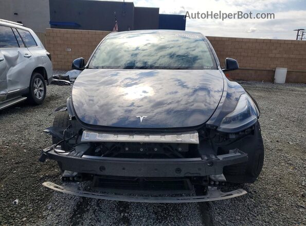 7SAYGDEE2RA245942 2024 TESLA MODEL Charcoal Вид спереду