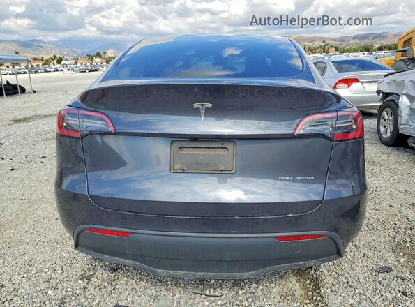 7SAYGDEE2RA245942 2024 TESLA MODEL Charcoal Вид ззаду