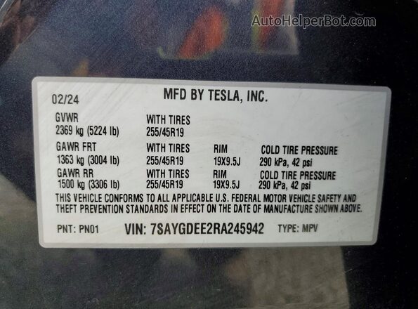 7SAYGDEE2RA245942 2024 TESLA MODEL Charcoal Панорамний вид салону 360°