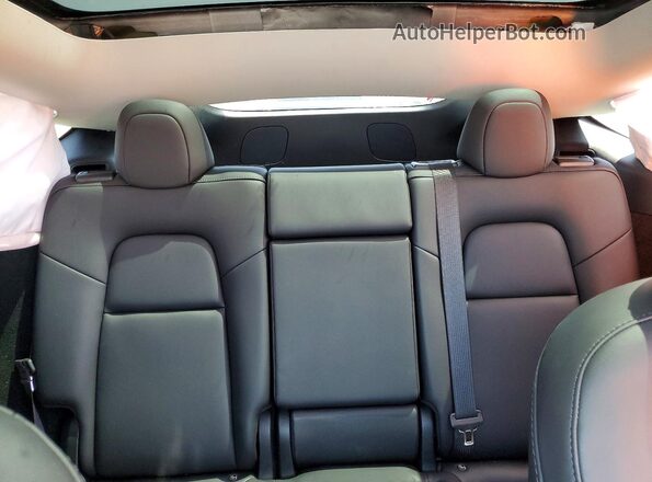 7SAYGDEE2RF089727 2024 TESLA MODEL Серый Вид задних сидений