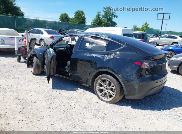 7SAYGDEE2RF983565 2024 TESLA MODEL Y Черный Задняя левая четверть
