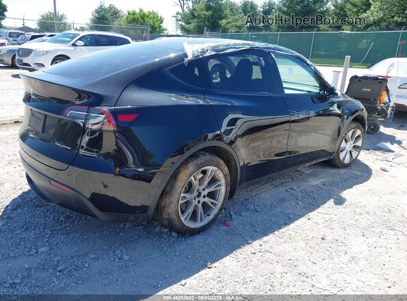 7SAYGDEE2RF983565 2024 TESLA MODEL Y Черный Задняя правая четверть