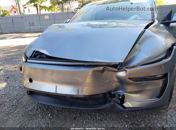 7SAYGDEE2TA392723 2026 TESLA MODEL Y Gray Դիմացի տեսք