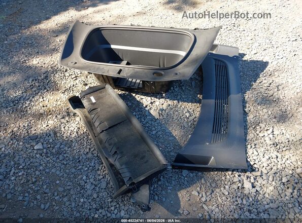 7SAYGDEE2TA392723 2026 TESLA MODEL Y Gray Սարքավորումների վահանակի տեսք