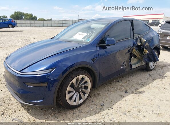 7SAYGDEE2TA395170 2026 TESLA MODEL Y Синий Вид спереди
