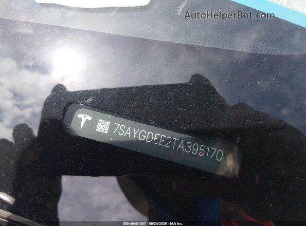 7SAYGDEE2TA395170 2026 TESLA MODEL Y Синий 