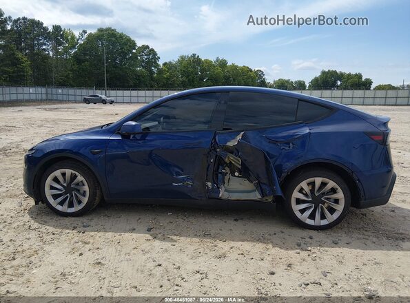 7SAYGDEE2TA395170 2026 TESLA MODEL Y Синий Вид задней части салона
