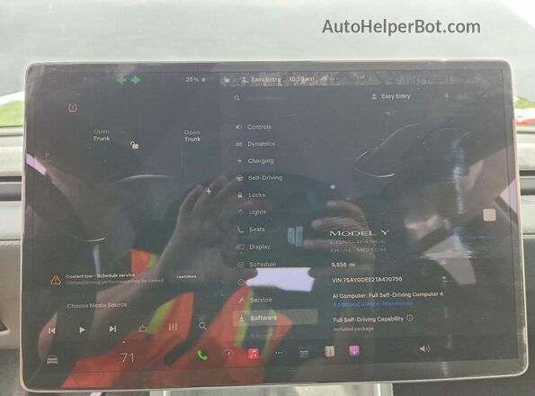 7SAYGDEE2TA470756 2026 TESLA MODEL Black Սարքավորումների վահանակի տեսք