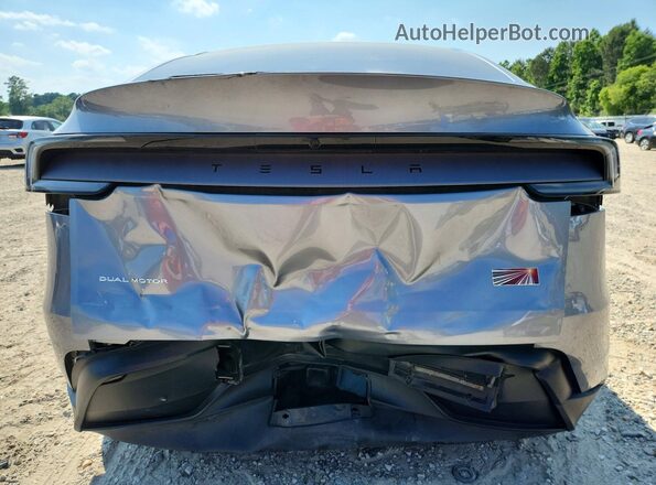 7SAYGDEE2TF326191 2026 TESLA MODEL Silver Rear view