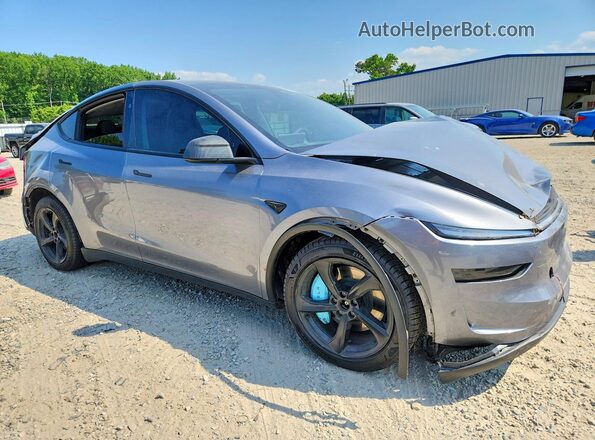 7SAYGDEE2TF326191 2026 TESLA MODEL Silver Front right