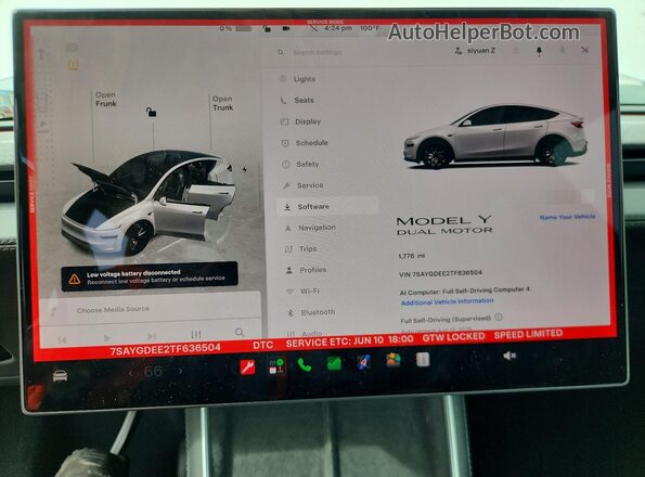 7SAYGDEE2TF636504 2026 TESLA MODEL White Սարքավորումների վահանակի տեսք