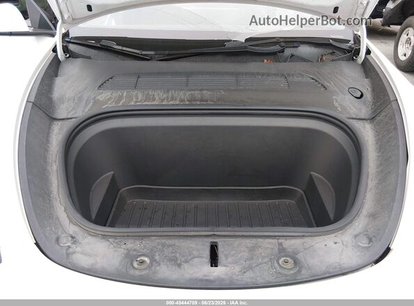 7SAYGDEE3NF346808 2022 TESLA MODEL Y White Вид ззаду