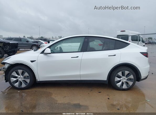 7SAYGDEE3NF401113 2022 TESLA MODEL Y Белый Панорамный вид салона 360°