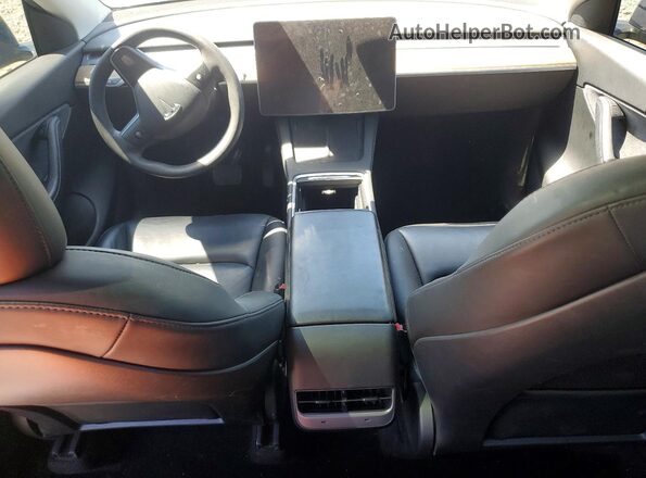 7SAYGDEE3NF444740 2022 TESLA MODEL Blue Vista del salpicadero