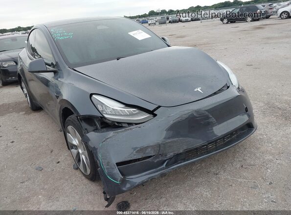 7SAYGDEE3PA091710 2023 TESLA MODEL Y Серый Вид спереди