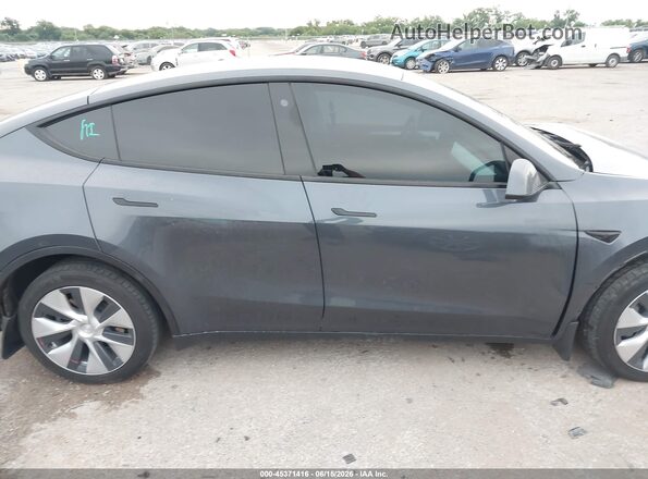 7SAYGDEE3PA091710 2023 TESLA MODEL Y Серый Вид щитка приборов