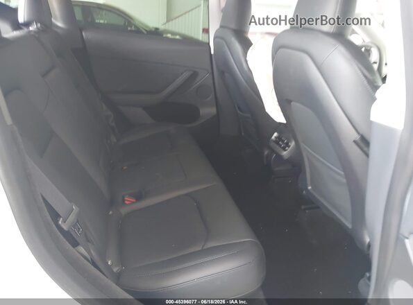 7SAYGDEE3PA096955 2023 TESLA MODEL Y White VIN კოდის სტიკერის ხედი