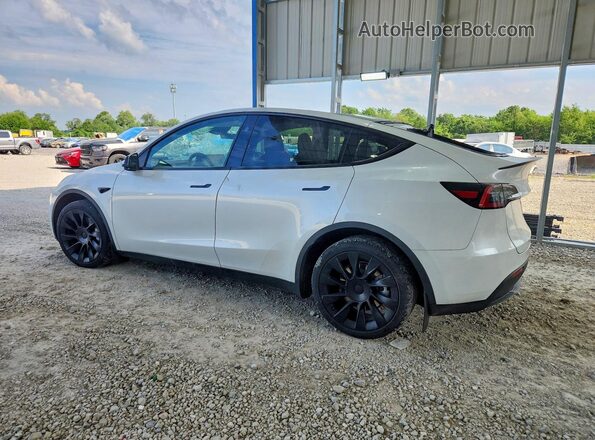 7SAYGDEE3PA207780 2023 TESLA MODEL White Tył lewy