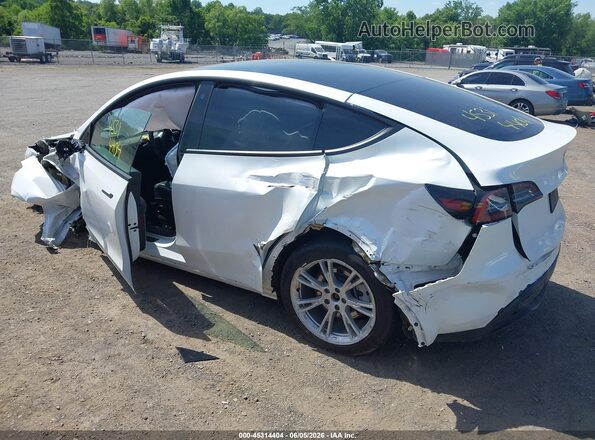 7SAYGDEE3PF610709 2023 TESLA MODEL Y White 